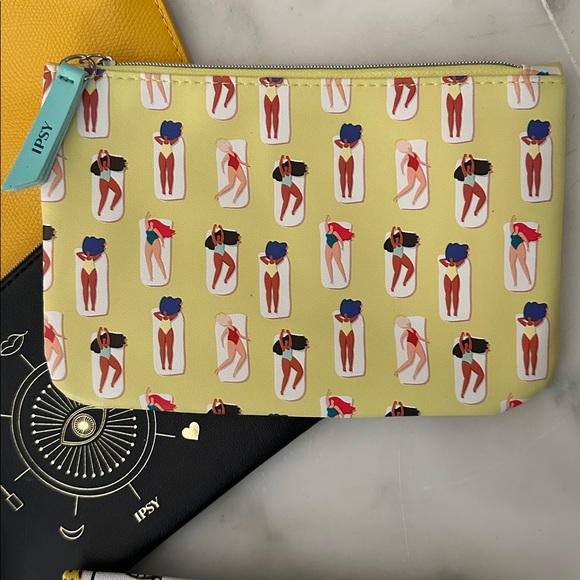 Saks Fifth Avenue Leather Bag & Fun Ipsy Iconic Print Bags • 4 Available • NWOT - Picture 3 of 9